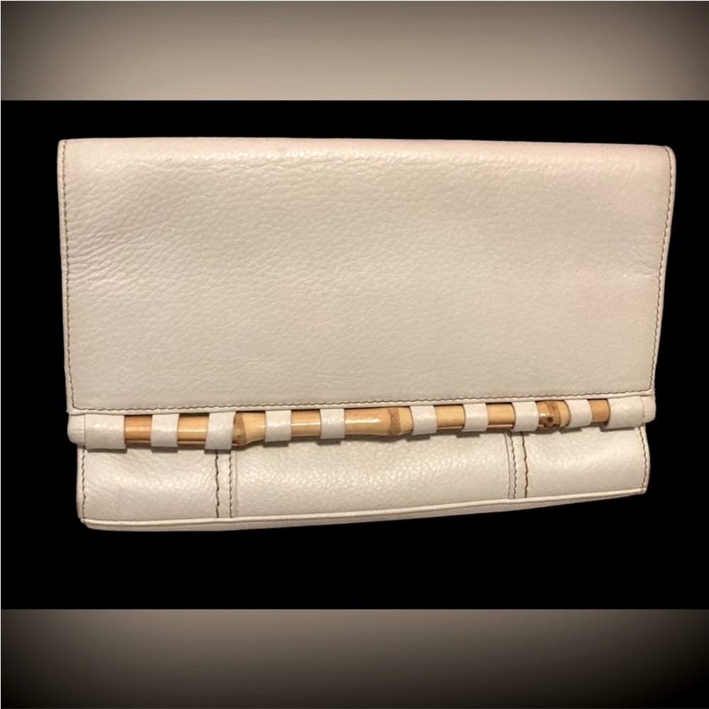 J.McLaughlin Cream Colored Bamboo Clutch. Good Pre-Owned Condition.